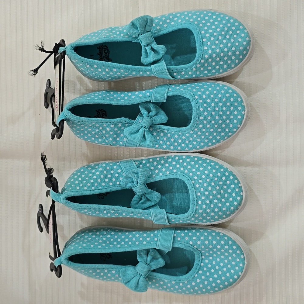 Girl's Shoe Bundle Of 2